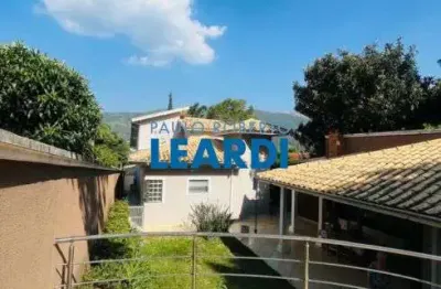 Casa com 4 quartos à venda na Vila Petrópolis, Atibaia 