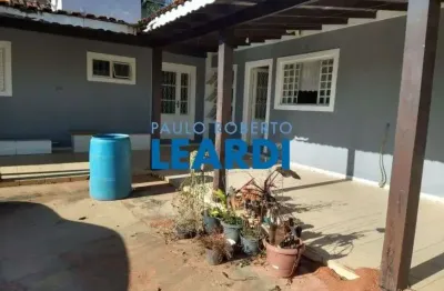 Chácara / sítio com 3 quartos à venda no Jardim Estância Brasil, Atibaia 