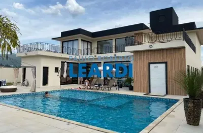 Casa em condomínio - condomínio recanto jaguari - sp