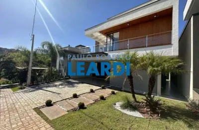 Casa em condomínio fechado com 4 quartos à venda no Chácaras Maringá, Atibaia 