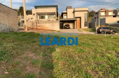 Terreno à venda no Jardim dos Pinheiros, Atibaia 