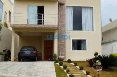 Sobrado com 3 dormitórios para alugar, 223 m² por r$ 7.950,00/mês - atibaia park i - atibaia/sp