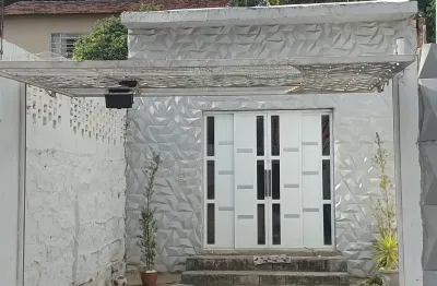 Linda casa de 2 dormitórios à venda no lavapes em bragança paulista!