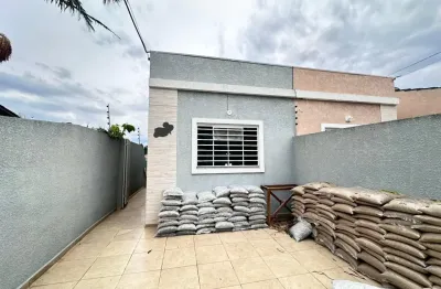 Casa térrea com 3 dormitórios/1 suíte disponível para locação na vila giglio!
