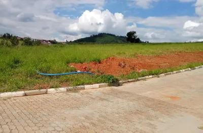 Oportunidade!!! Lotes em excelente localização com preço abaixo do valor de mercado!