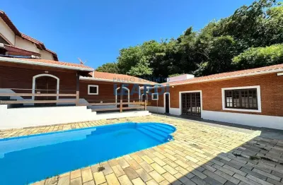 Linda casa disponível para venda e locação em excelente localização de Atibaia!
