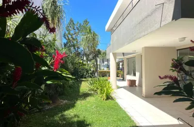 Casa com 4 dormitórios à venda, 300 m² por r$ 1.600.000,00 - priscilla dutra - lauro de freitas/ba