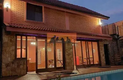 Casa à venda 8 quartos, 4 suites, 6 vagas, 712m², cidade universitária ii, campinas - sp