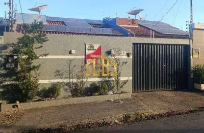 Magnifica casa a venda em excelente localização em várzea grande - mt