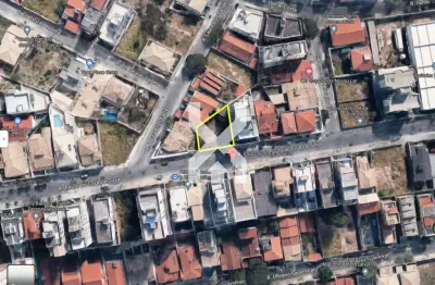 Terreno à venda na Rua Paulo do Couto e Silva, Heliópolis, Belo Horizonte