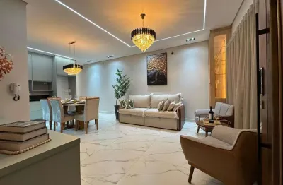 Casa alto padrão em praia grande, no caiçara com 03 dormitórios toda decorada.