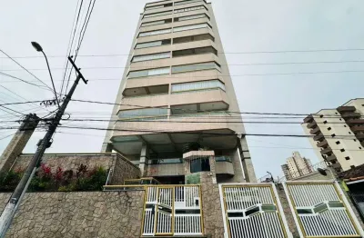 Apartamento em praia grande na vila tupi, com 01 dorm por r$335 mil.