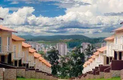 Casa para venda no condomínio dona helena - cajamar