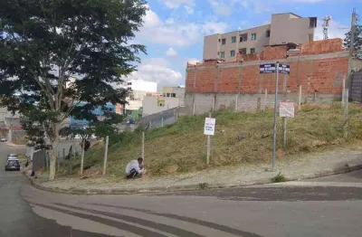 Terreno de esquina para venda no jardim dos altos - barueri