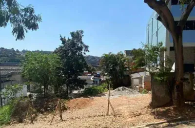Terreno à venda na Rua Antártico, Jardim Regina Alice, Barueri