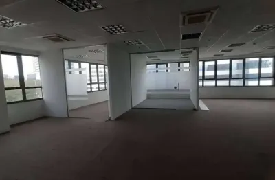 Sala comercial para alugar na Avenida Sagitário, Sítio Tamboré Alphaville, Barueri
