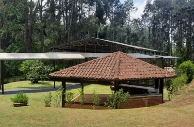 Casa à venda na Rua Caraguatatuba, Embu Mirim, Itapecerica da Serra