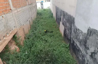 Terreno à venda na Avenida Visconde de São Domingues, Vila do Conde, Barueri