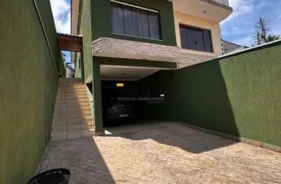Casa com 3 quartos à venda na Rua Luciano dos Santos Garcia, Cipava, Osasco