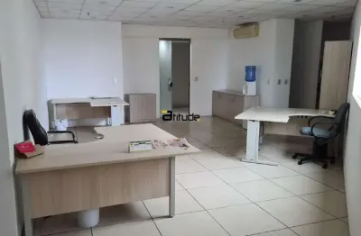 Sala comercial à venda na Avenida Copacabana, Dezoito do Forte Empresarial/Alphaville., Barueri