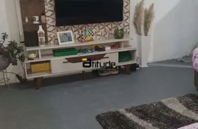 Casa à venda na Rua Abraão, Jardim Júlio, Barueri