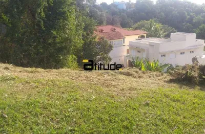 Terreno em condomínio fechado à venda na Rua Yanomanis, Tarumã, Santana de Parnaíba