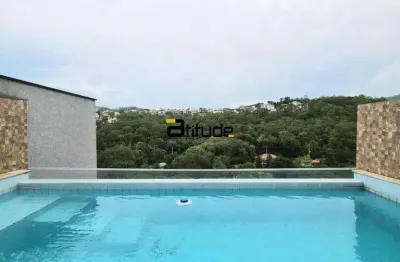 Casa com piscina!! nova oportunidade em santana de parnaíba.
