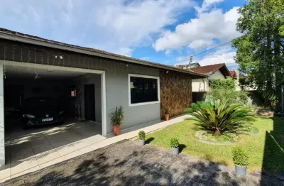 Casa com 3 quartos à venda no Costa e Silva, Joinville 