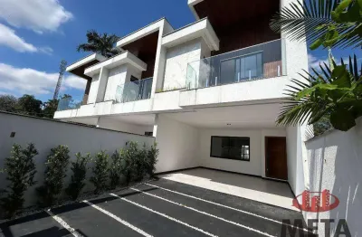 Casa com 3 dormitórios à venda, 193 m² por r$ 1.200.000,00 - glória - joinville/sc