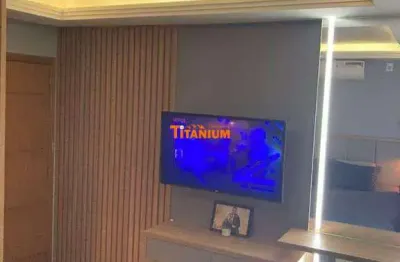 Casa a venda, com 95 m2, dois dormitórios, piscina em ótima localização em campo