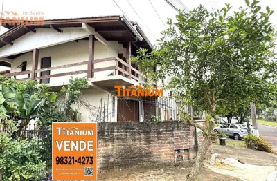 Casa com 3 quartos à venda na Rua Dirceu Menezes, Petrópolis, Novo Hamburgo