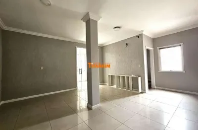 Apartamento à venda semimobiliado no centro de  novo hamburgo