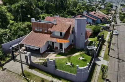 Casa com 6 quartos à venda no Hamburgo Velho, Novo Hamburgo 