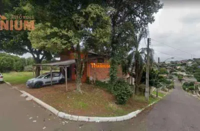 Terreno de esquina com 363 m2 , mais prédio comercial em cima.