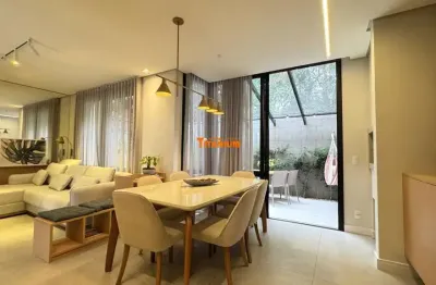 Casa em condomínio mobiliada e decorada à venda em novo hamburgo.