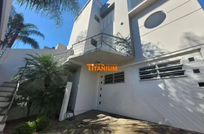 Casa à venda em hamburgo velho, novo hamburgo - churrasqueira, lareira e garagem coberta