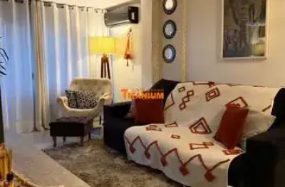 Apartamento à venda com 3 dormitórios, sendo 1 suíte, terraço com churrasqueira, jacuzzi, prédio com elevador, pátria nova em novo hamburgo.