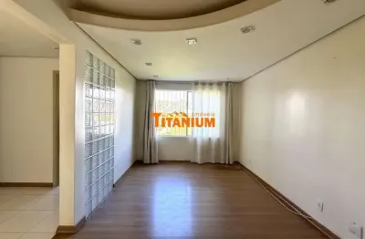 Apartamento para locação, semimobiliado, com 3 dormitórios, cozinha mobiliada, ótima posição solar, garagem coberta, e um belo jardim no condomínio. bairro pátria nova em novo hamburgo.