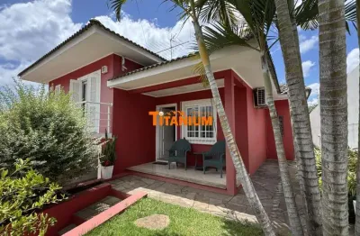 Casa para locação – ampla, completa e em ótima localização!situada em um local tranquilo, alto e com vista, próxima da escola cenecista e pertinho do centro, garantindo praticidade e fácil acesso ao q