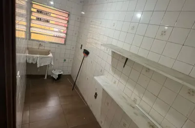 Oportunidade! ótimo preço! apartamento grande e espaçoso com 2 dormitórios