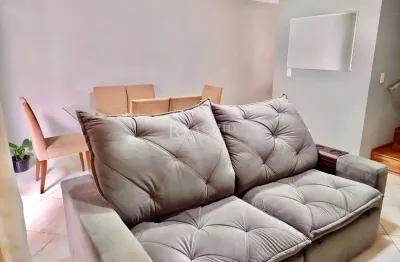 Casa de condomínio em jardim santa maria  -  jacareí