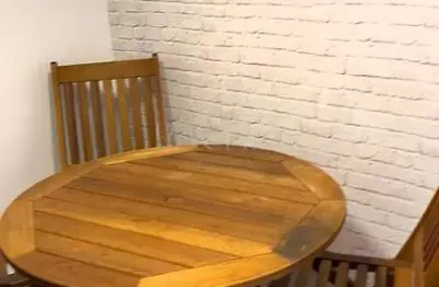 Apartamento em suite service, são dimas, para locação com 35m2, 1 dormitório, 1 banheiro e 1 vaga de garagem.