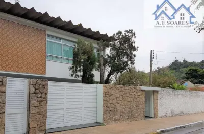 Vendo excelente casa com terreno ao lado na Vila Maia, próximo do Centro do Guarujá