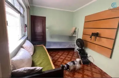 Vendo Apartamento de 1 dormitório com armários e vaga de garagem no Campo Grande em Santos