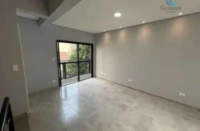 Alugo sobrado novo, 02 dormitórios em condomínio, marapé, santos