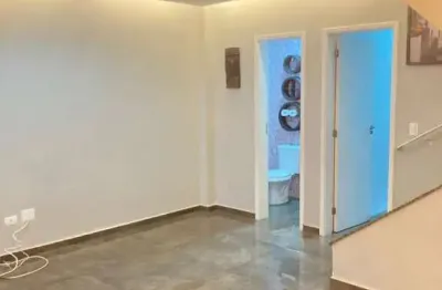 Vendo sobrado geminado, 03 dormitórios, campo grande, santos