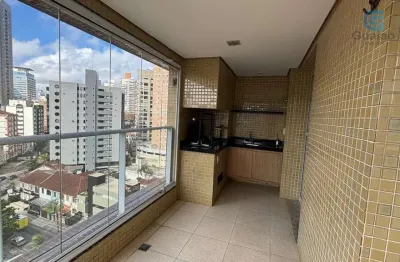 Vendo maravilhoso apartamento com 03 dormitórios, 01 suíte, ampla sacada mobiliável em l, lazer completo, 02 vagas demarcadas, no coração do gonzaga, santos.