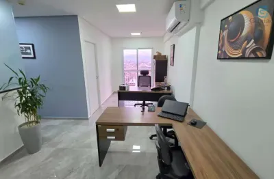 Vendo excelente sala comercial mobiliada e equipada, dividida, no trend office, com banheiro privativo, sacada e acessibilidade total, vila mathias, santos.