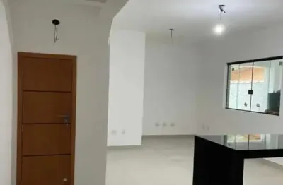 Vendo ampla sobreposta térrea nova de 3 dormitórios, suítes e 2 vagas de garagem na aparecida em santos