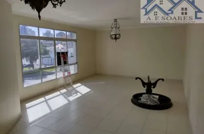 Vendo excelente apartamento reformado com 03 dormitórios, 01 suíte e garagem fechada na ponta da praia em santos